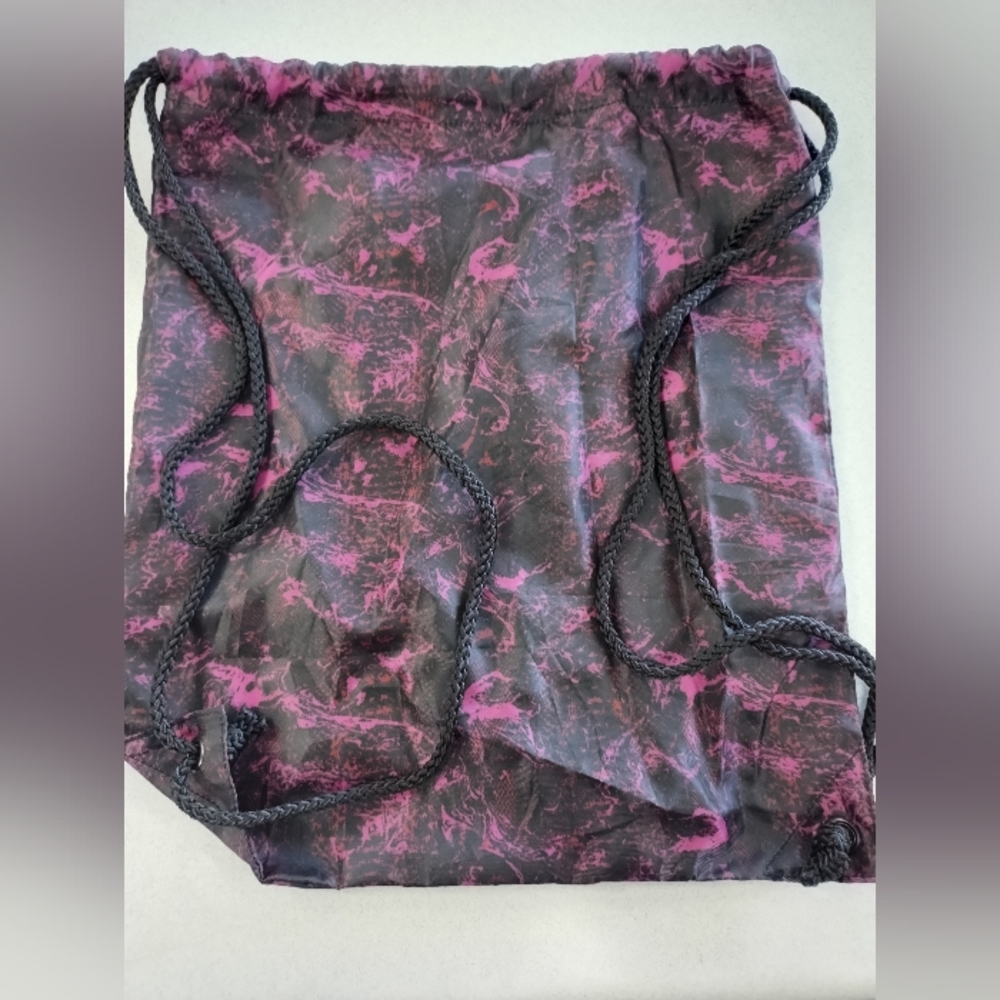 Saucony String Bag - Picture 2 of 4